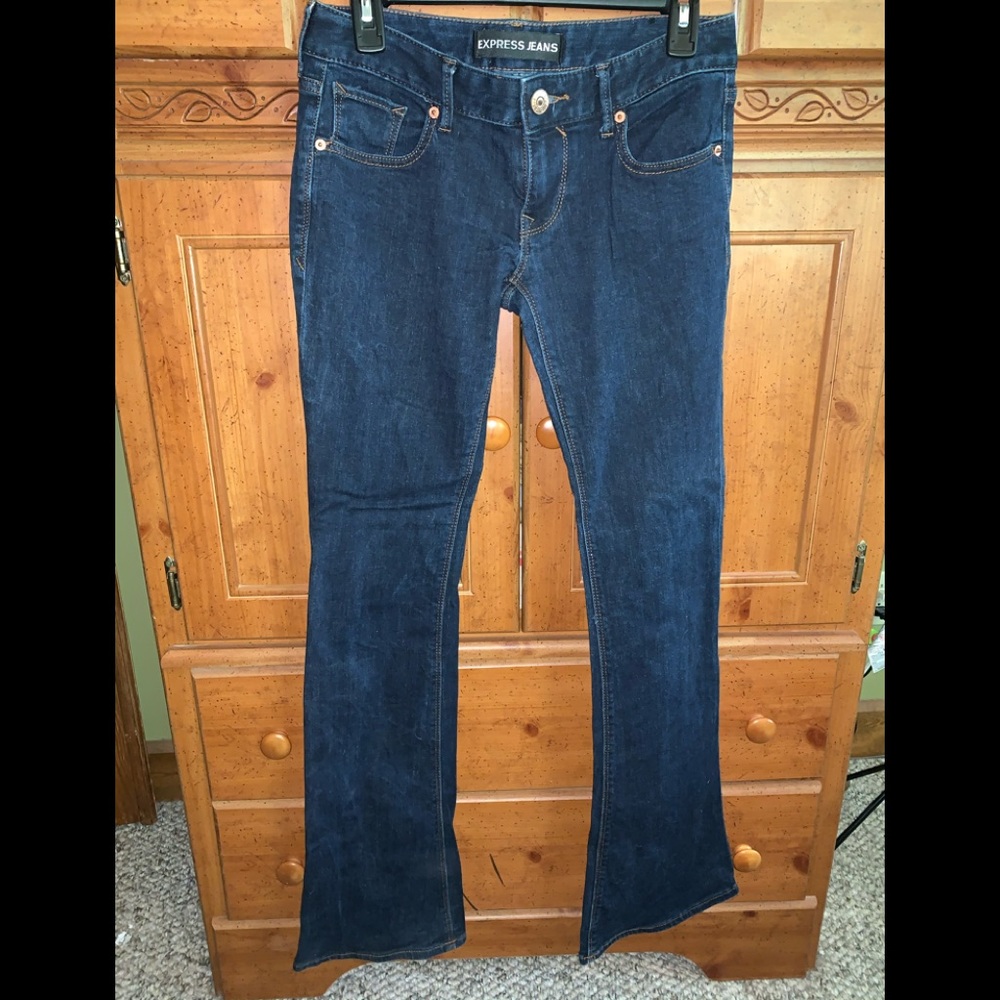 Express Jeans